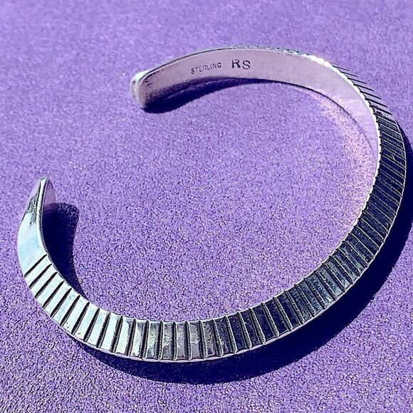 Sterling Silver Carinated Stamped RS  Native American Navajo Cuff Bracelet - Picture 3 of 10